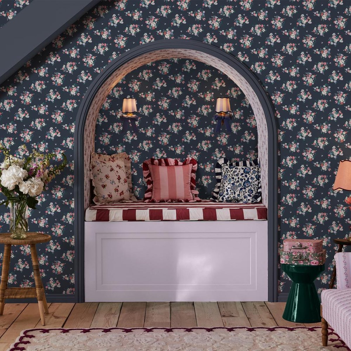 Graham & Brown | Clifton Floral Wallpaper Graham & Brown | Clifton Floral Wallpaper