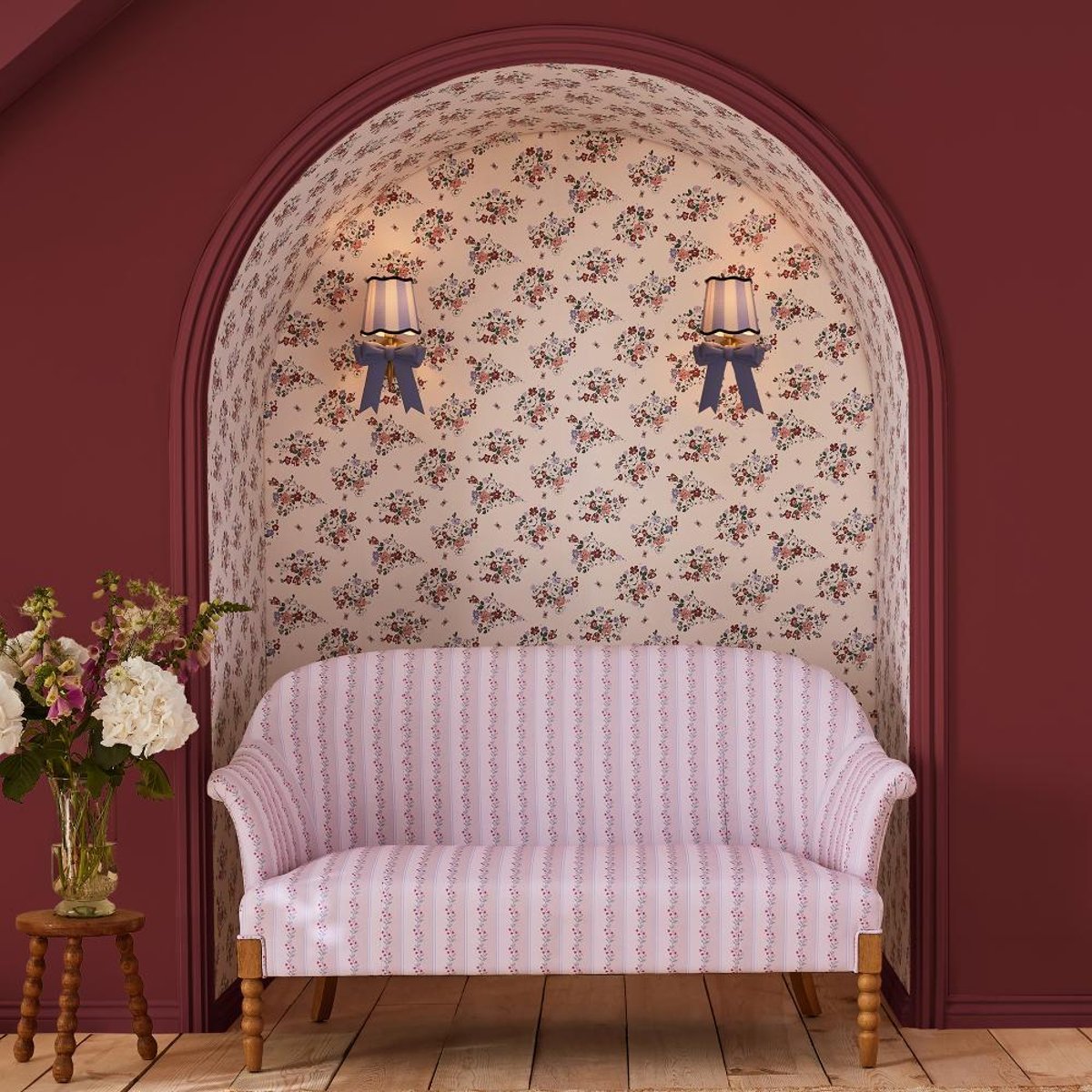 Graham & Brown | Clifton Floral Wallpaper Graham & Brown | Clifton Floral Wallpaper