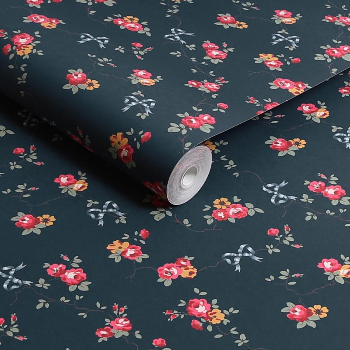 Graham & Brown | Rose & Bows Wallpaper Graham & Brown | Rose & Bows Wallpaper