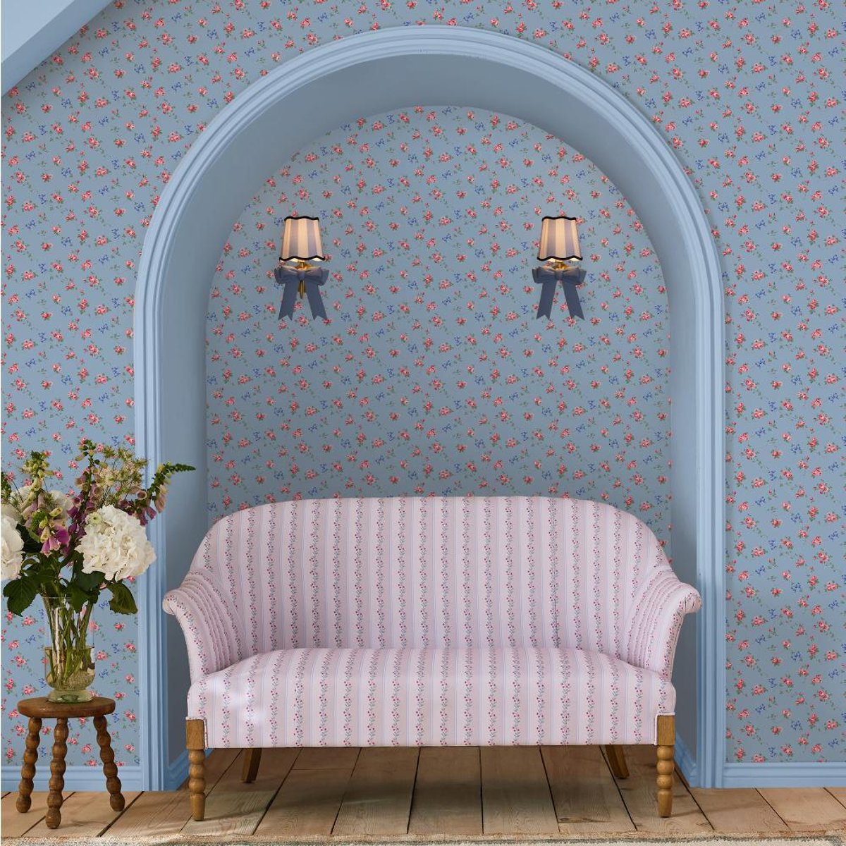 Graham & Brown | Rose & Bows Wallpaper Graham & Brown | Rose & Bows Wallpaper