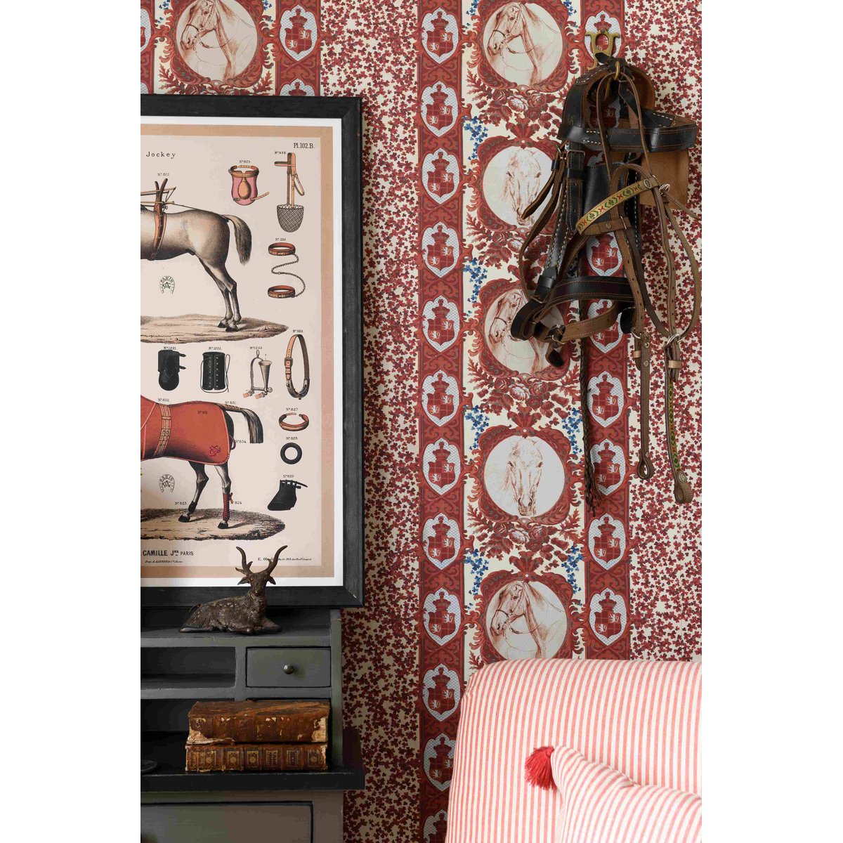 MINDTHEGAP | THE COMPETITION PANEL Red | WP20635 MINDTHEGAP | THE COMPETITION PANEL Red | WP20635